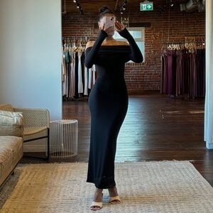 Park and fifth carlyle dress